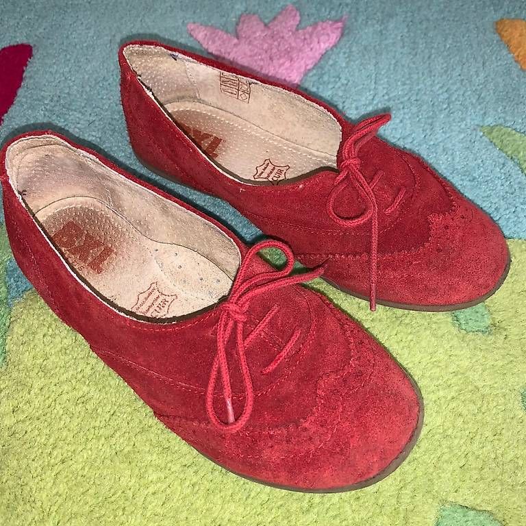 Chaussures filles: BXL Mädchen Samt Schuhe Gr. 32  – D'occasion à Bern par tam_vv72