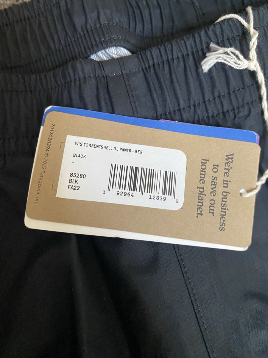Patagonia Pantaloni: Pantalon de pluie Patagonia – Nuovo e nell'imballaggio originale da Mont-sur-Lausanne venduto da lacasta 1