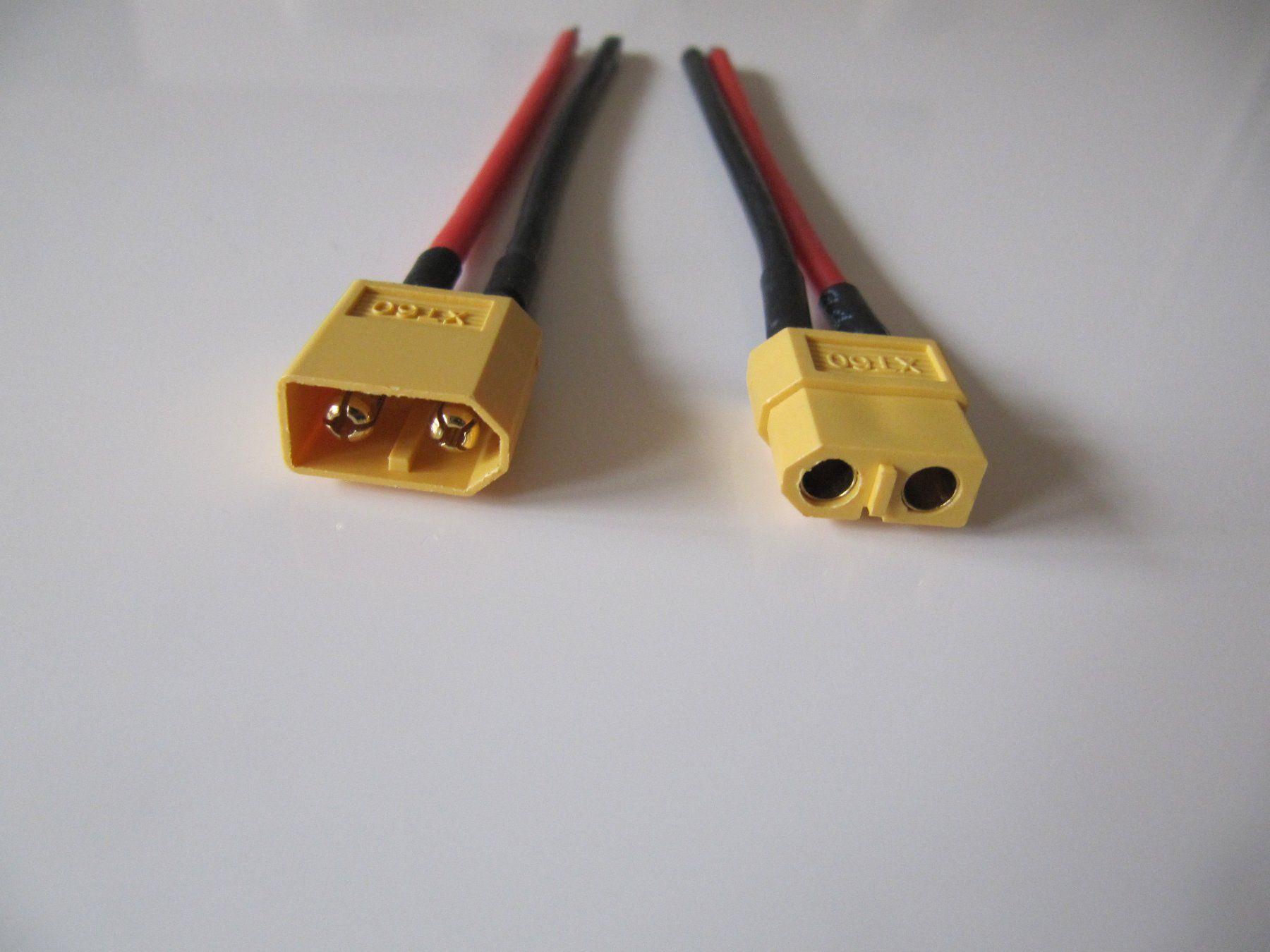 Elektronikbauteile: XT60 Stecker-Buchse  1 Paar mit Kabel ca. 10 cm lang – Neu (gemäss Beschreibung) aus Basel von Kuba2 1