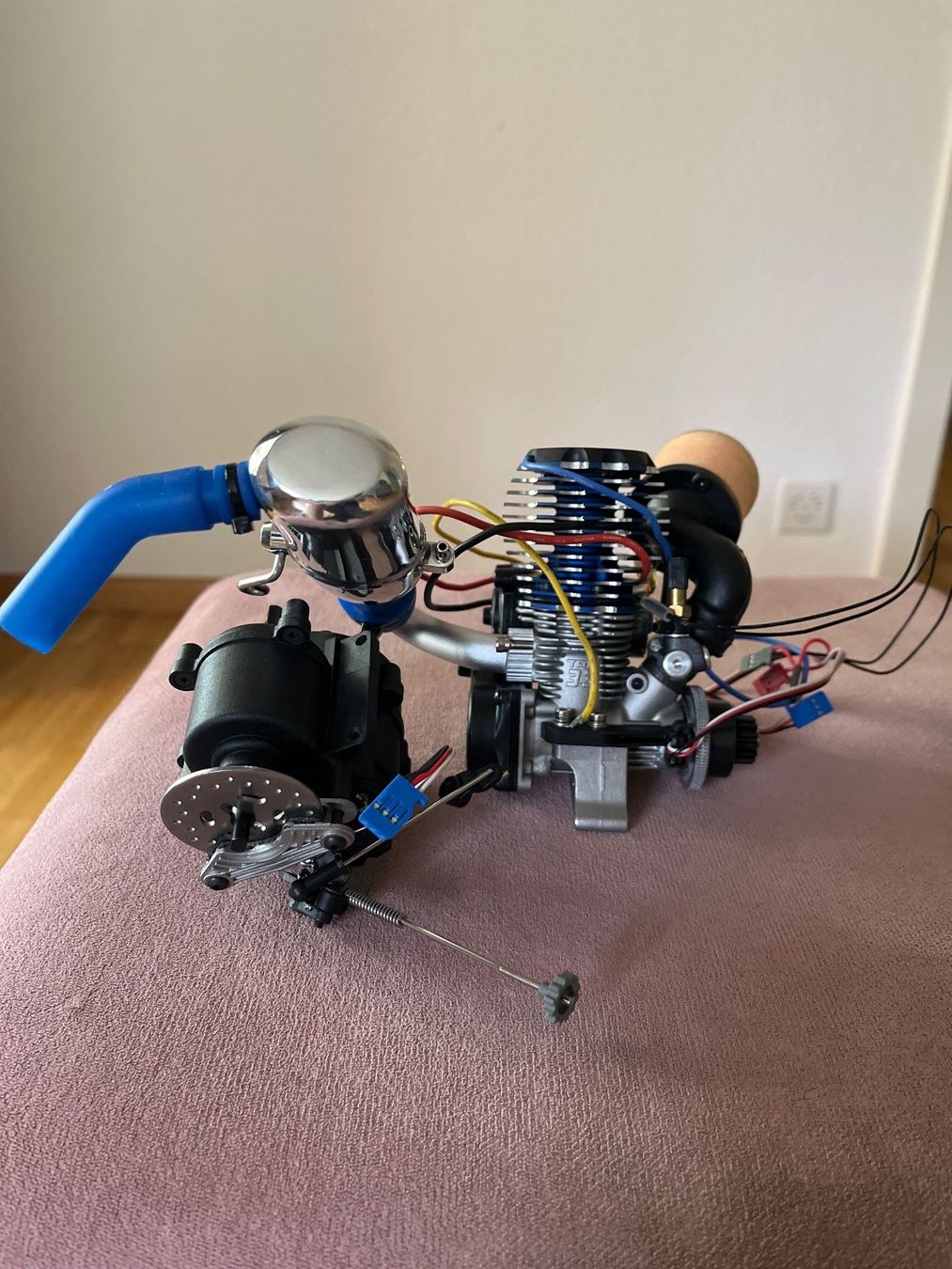 Traxxas Modellismo RC: Traxxas 3.3 Revo – Usato da Aesch BL venduto da loki-007 3