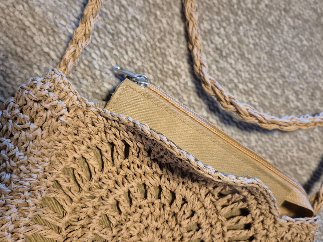 Taschen für Damen: Handtasche – Neu (gemäss Beschreibung) aus Winterthur von cbe_5ph7 2