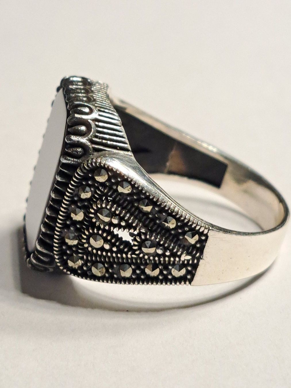 Ringe: 0056 - Bague en argent, Onyx, taille 64 – Neu und originalverpackt aus Neuchâtel von NIDAVELIR 1