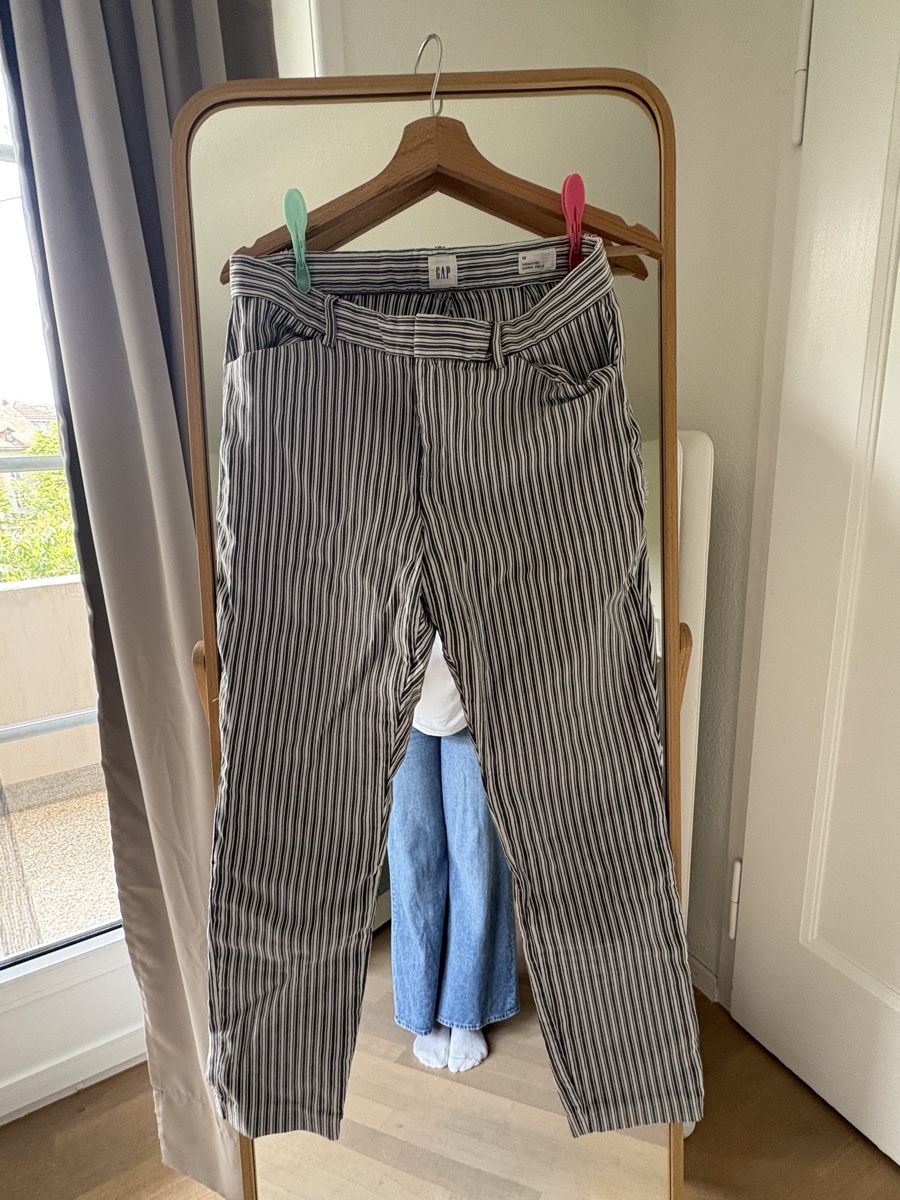 Gap Pantaloni: GAP Damen Hosen gestreift  – Usato da Bern venduto da Janina.Leandra