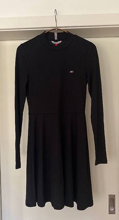 TOMMY HILFIGER KLEID SCHWARZ S NEU!
