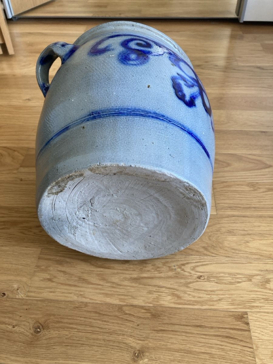 Pentole: Rustikale Steingut Vase/Übertopf mit blauem Deko – Usato da Staad SG venduto da gab_7dr9 4