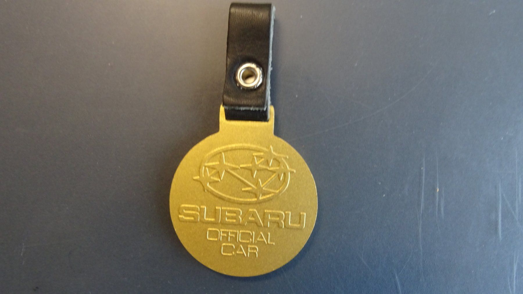 Subaru Pins und Schlüsselanhänger (Neu und originalverpackt) in ...