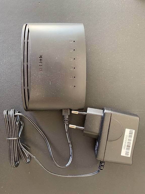Dlink Hubs & Switches: Switch D-Link – Gebraucht aus Chêne-Bourg von pr220