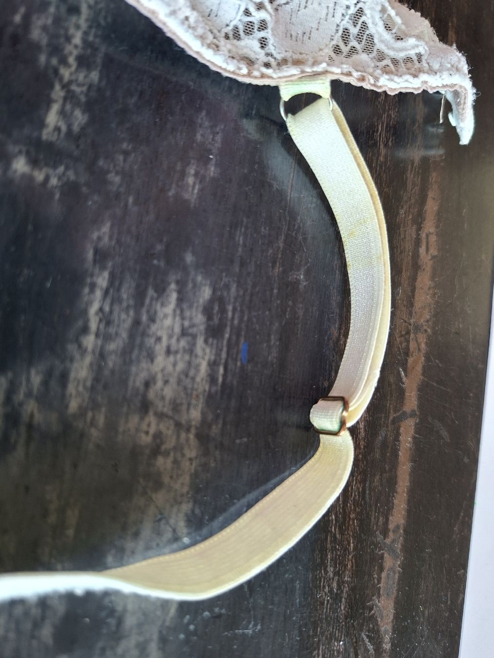 Intimissimi Altra biancheria intima: Intimissimi BH, Grösse 75B, Beige mit Spitze – Usato da Wallisellen venduto da rahelr90 1