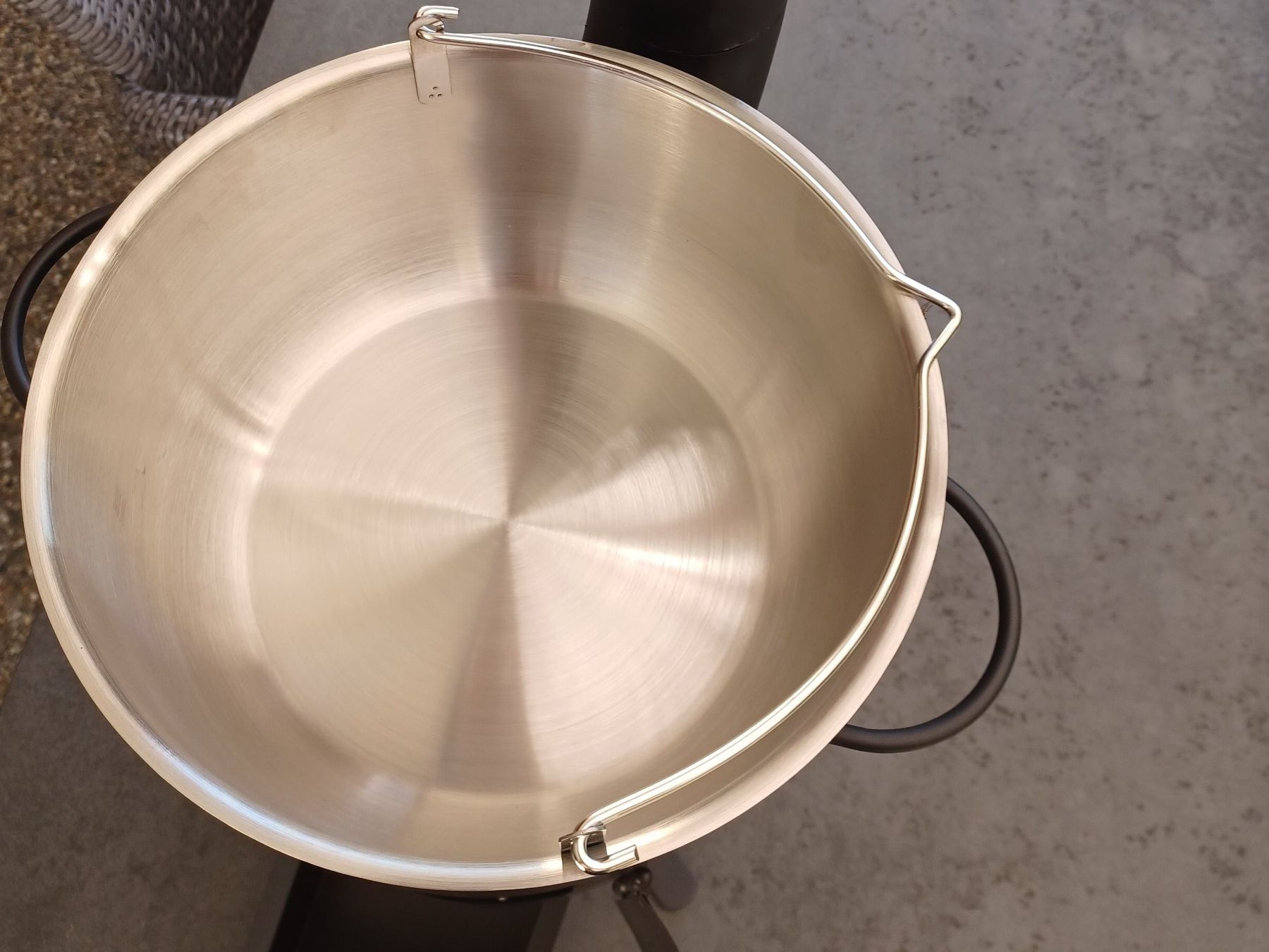 Grils: Fondue und Grillofen Neu Original – Neuf avec emballage d'origine à Lyss par fludimus 3
