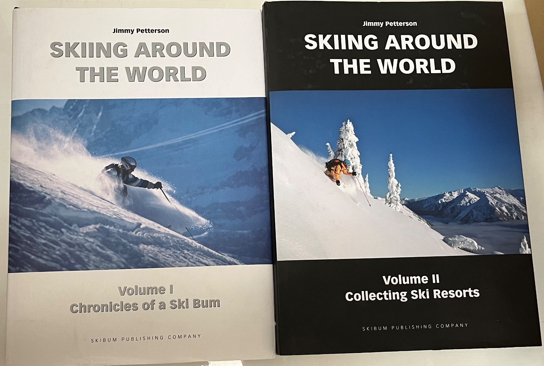 Libri: SKIING AROUND THE WORLD - VOLUME 1 AND VOLUME 2 – Usato da Seelisberg venduto da Mike7000 2