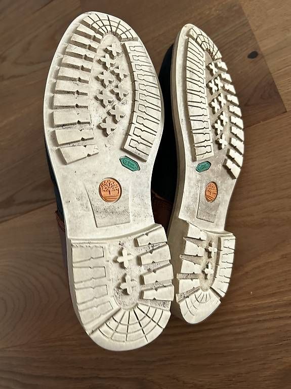 Timberland Scarpe da uomo: Timberland Winterschuhe Grösse 42 – Usato da Zürich venduto da cupasil 2