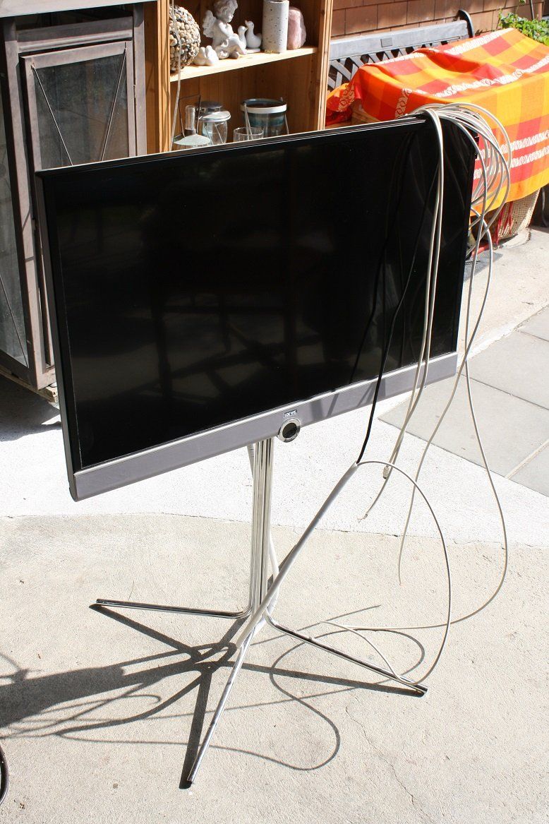 Loewe Televisori: TV Löwe auf Ständer 73x45cm – Usato da zuchwil venduto da parson65