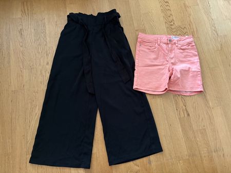 Shorts & Stoffhose Mädchen / Damen Gr. 34