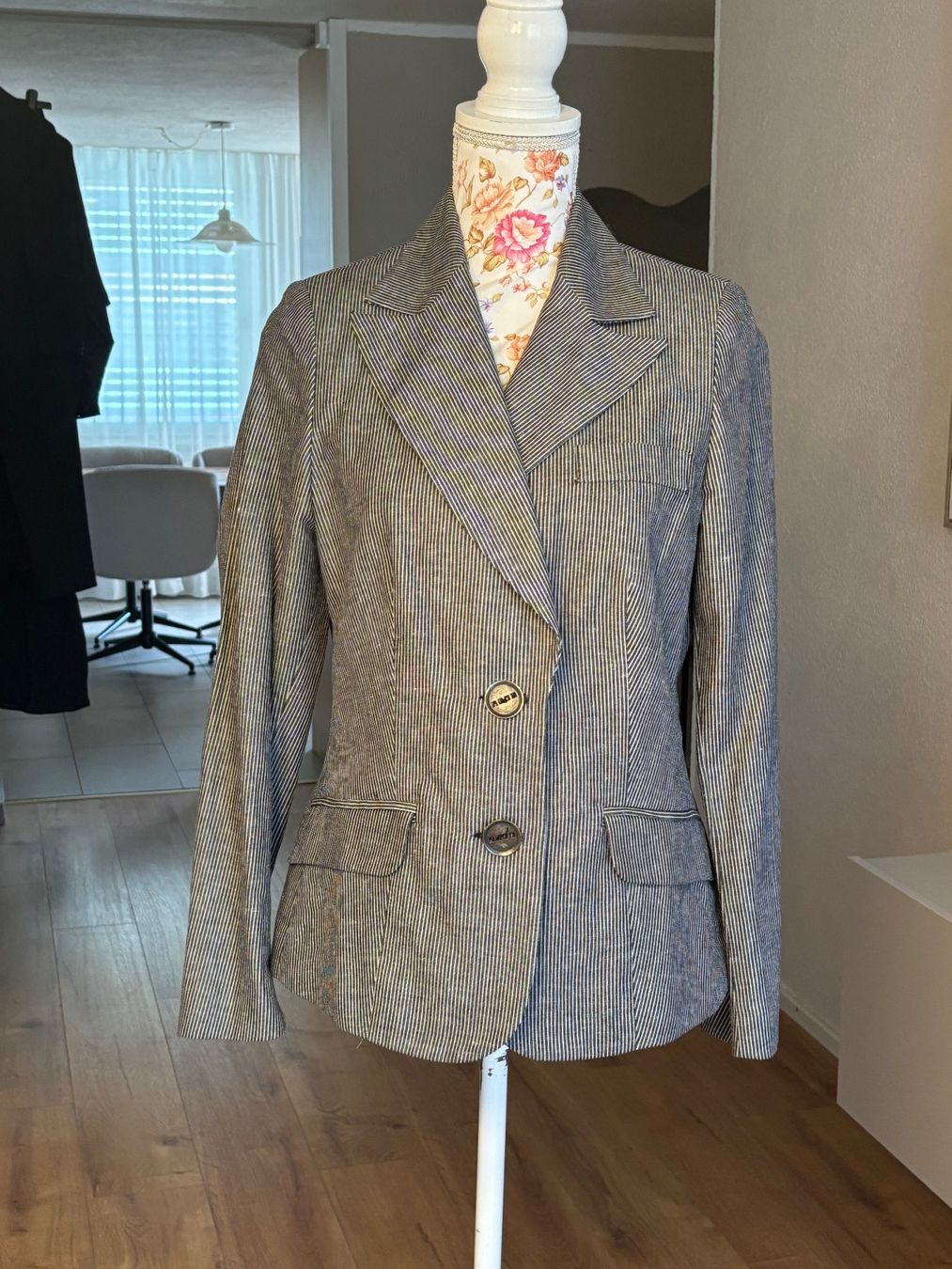 Jacken: KIN SEI Desiger Blazer Leinen/Baumwolle – Gebraucht aus St. Margrethen SG von dijanaO 5