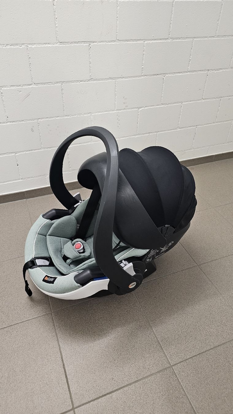 Seggiolini per auto: BeSafe Babyschale iZi Go Modular i-Size mit Basis – Usato da Saland venduto da S.O.N.J.A 3