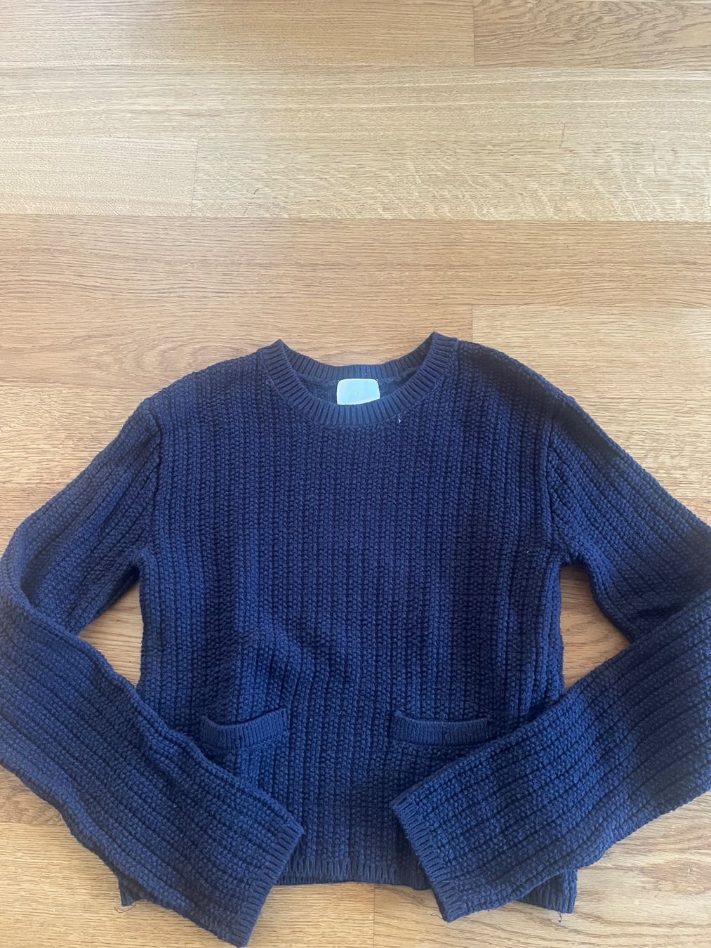 H&M Pulls & Sweat-shirts: Schöner Pullover von H&M Gr. XS – D'occasion à Kehrsatz par maus2405
