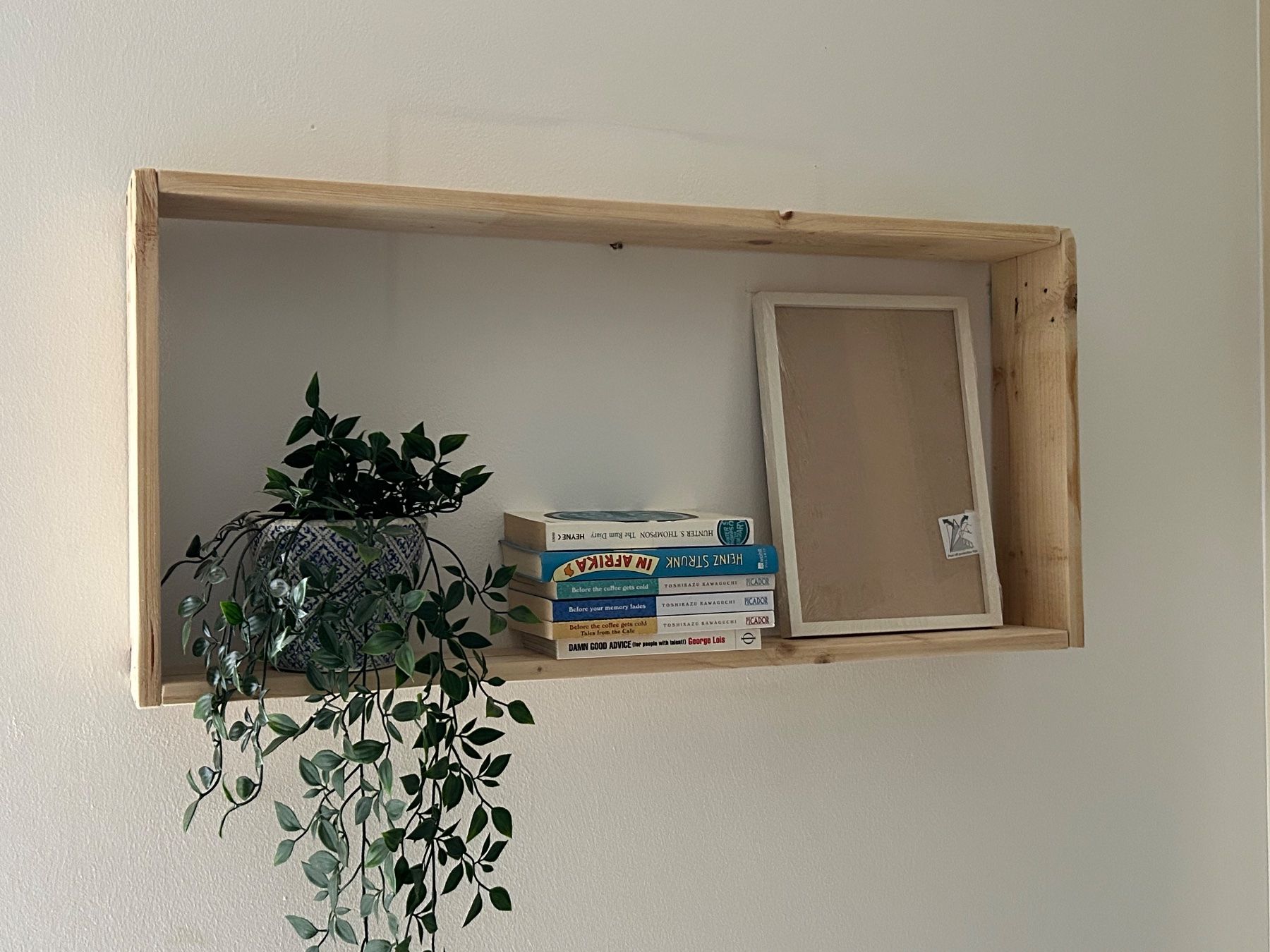 Scaffali: 2 Holz Wandregale, rechteckig – Nuovo (secondo la descrizione) da Zürich venduto da emkay13