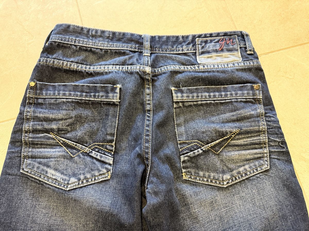 Jeans: Shorts Jeans. Gr. 32/M/176 – Usato da Brüttisellen venduto da Ayersa 3