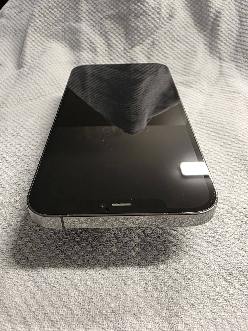 Apple Handys / Smartphones: IPhone 12 pro Max Graphit - Gebraucht aber top gepflegt – Gebraucht aus Richenthal von RahelHe 2