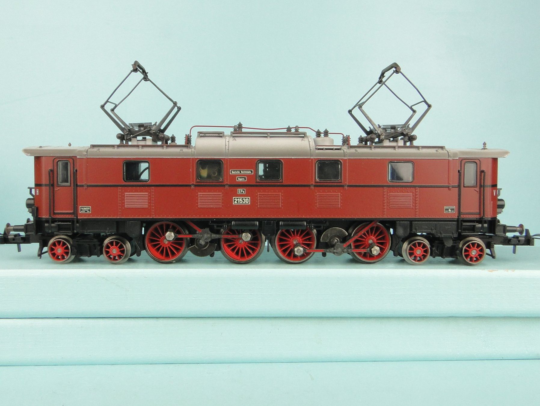 Trix Modellini di ferrovie: TRIX 22442 DR Baureihe EP 5 – Usato da Bülach venduto da cann11 3