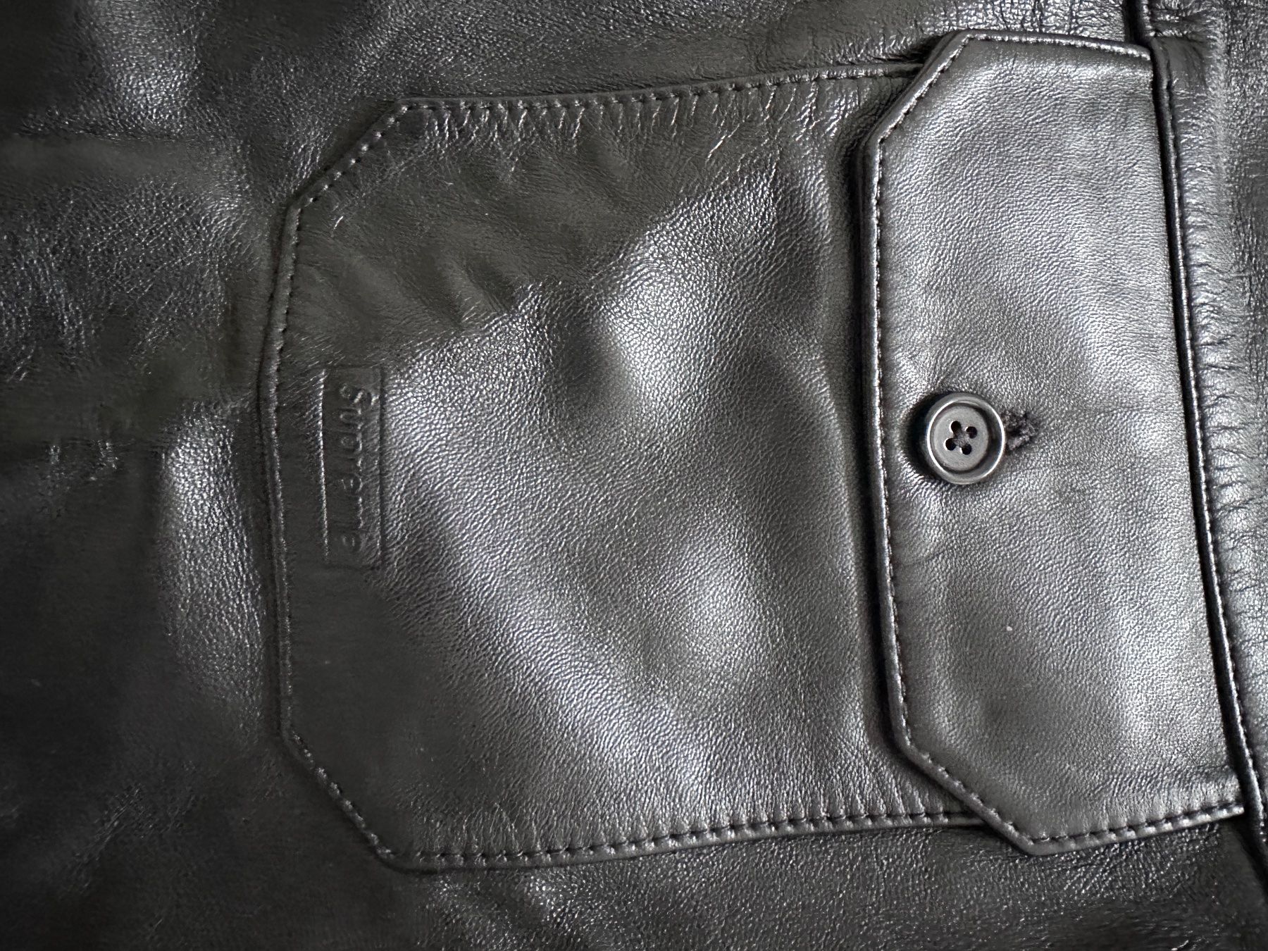 Hemden: Supreme S/S Leather Work Shirt Black – Neu (gemäss Beschreibung) aus Toffen von manimatter 2