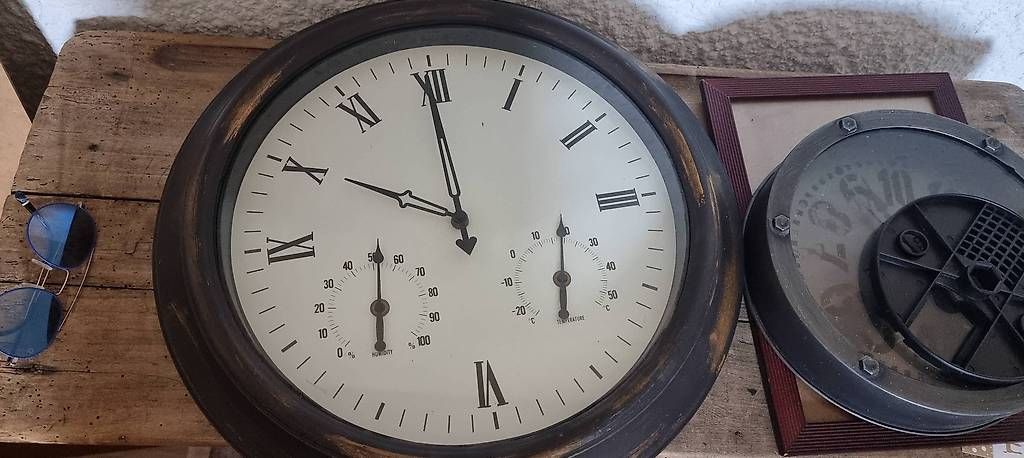 Pendules & Horloges murales: Pendule – D'occasion à Apples par hur_2hhs