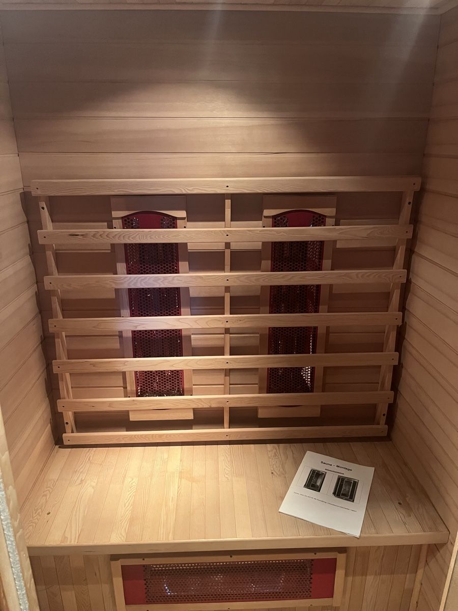 Sauna & Zubehör: Infrarotkabine – Gebraucht aus Hinwil von F-DS 4