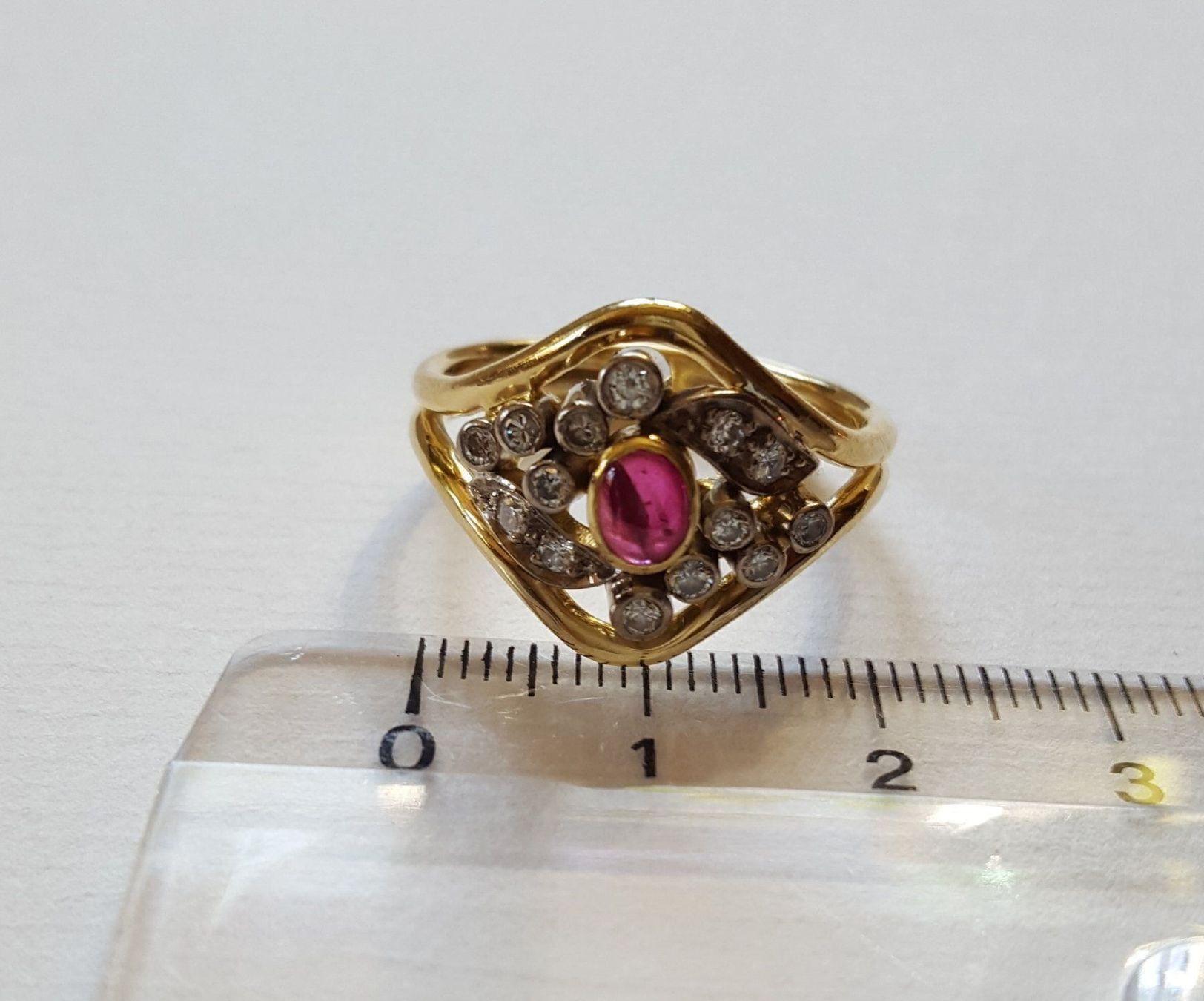 Anelli: 750 Massiv Gold Ring Mit Diamanten/Rubin – Usato da Wald ZH venduto da Aniade 2