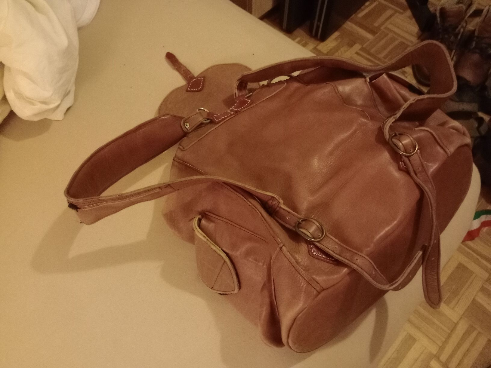 Zaini: hochwertige Lederrucksack, Top Zustand, gross – Usato da zürich venduto da sotherbies 8
