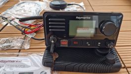 Raymarine Ray 63 UKW See/Binnenfunkanlage/integriertes GPS