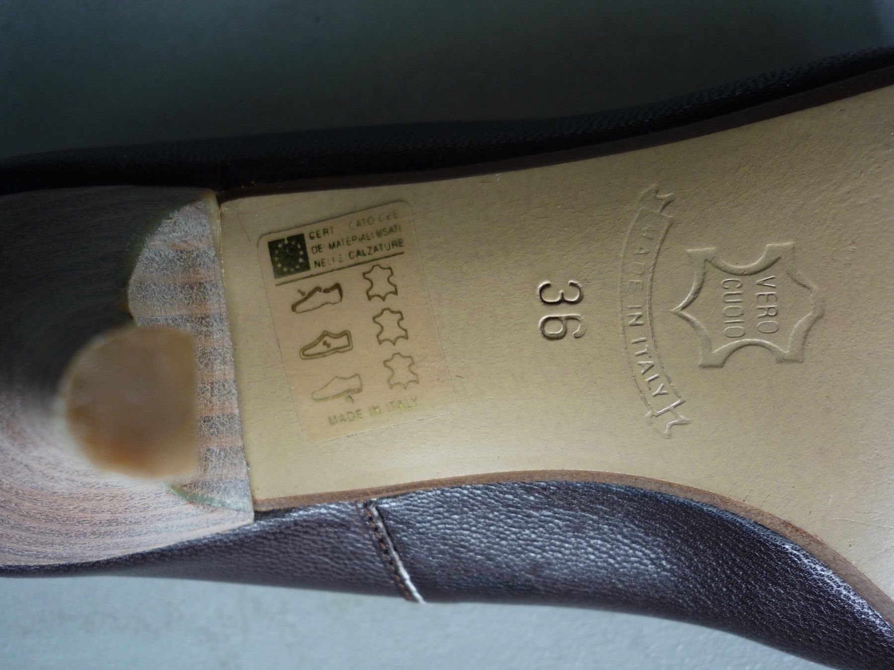 Chaussures femmes: Giulia Gabrielli Schuhe Gr.36 – D'occasion à Stetten AG par Hanya 1