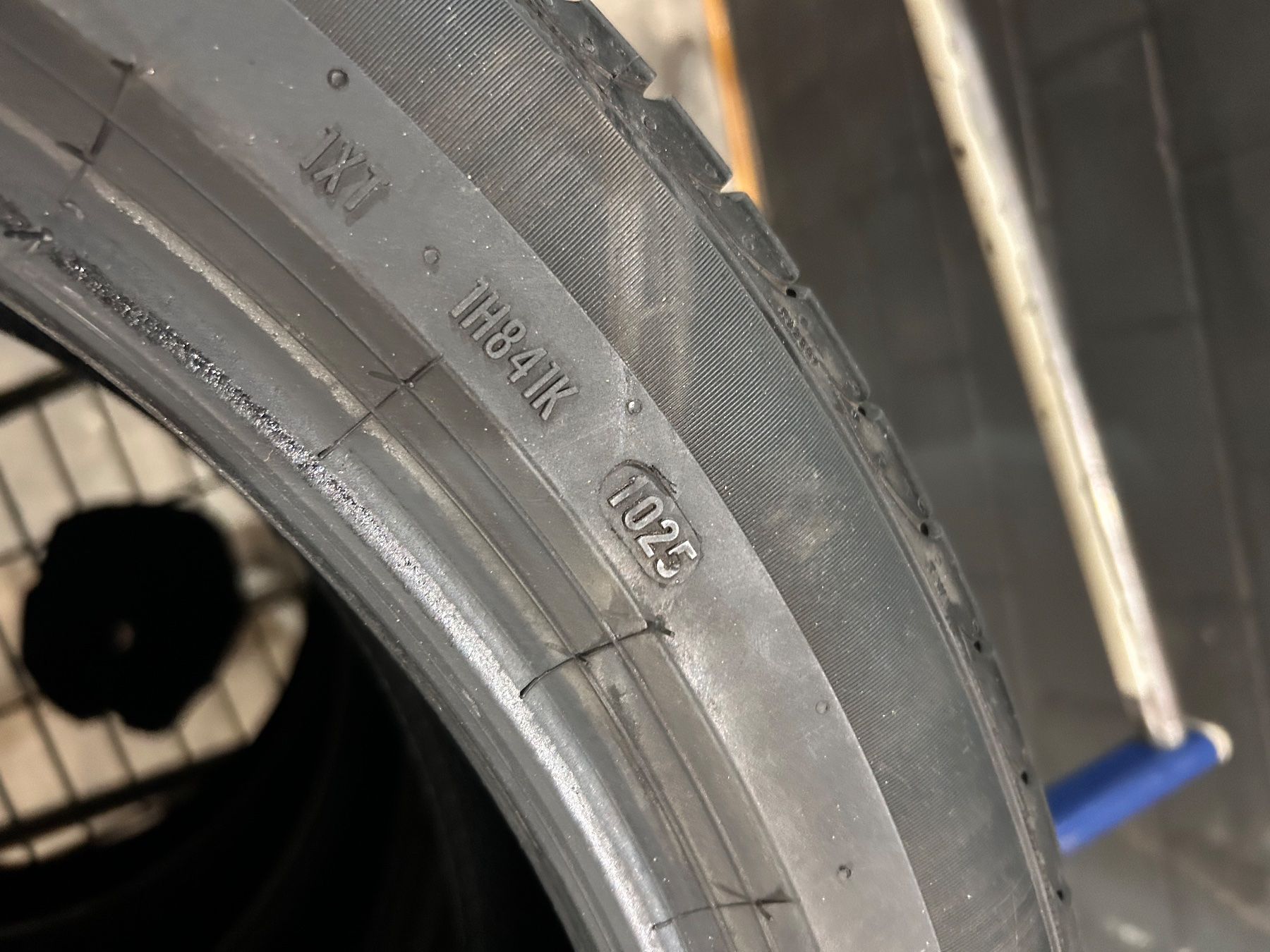 Audi Pneus & Kompletträder: Audi A6 Alufelgen – Gebraucht aus freienbach von gatuzo 5