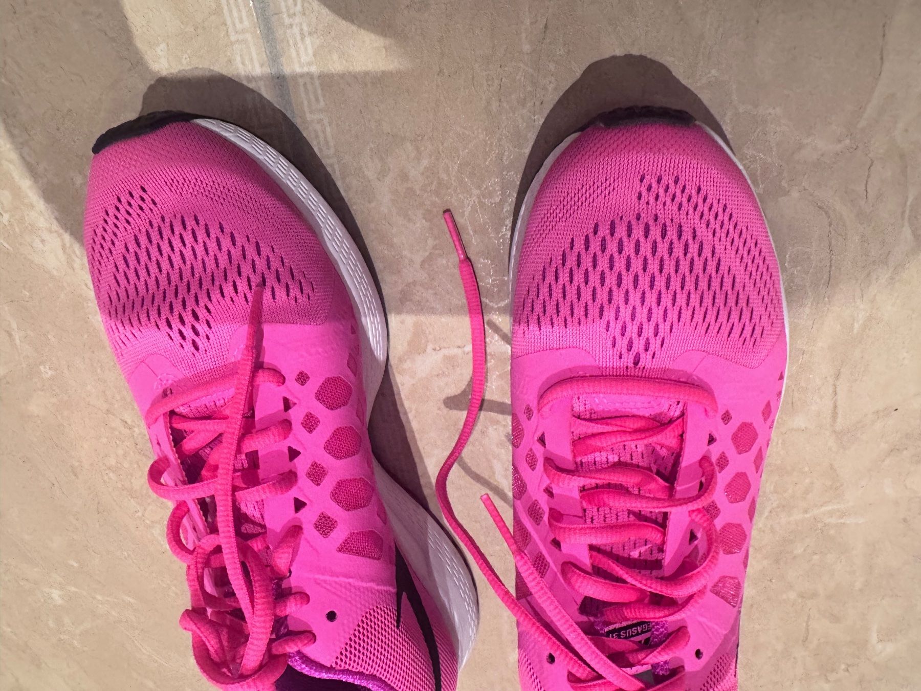 Nike Scarpe da donna: Nike NWT Sportschuhe, 41 – Usato da Klingnau venduto da Markus14 2