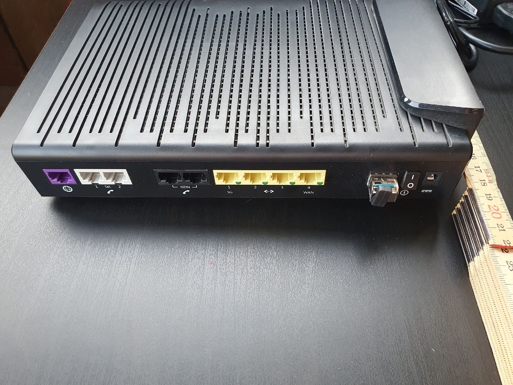 Swisscom Modem & Router: Swisscom Internet Router ST 6840 - Top Zustand! – Usato da Aathal-Seegräben venduto da Ru.Fi 3