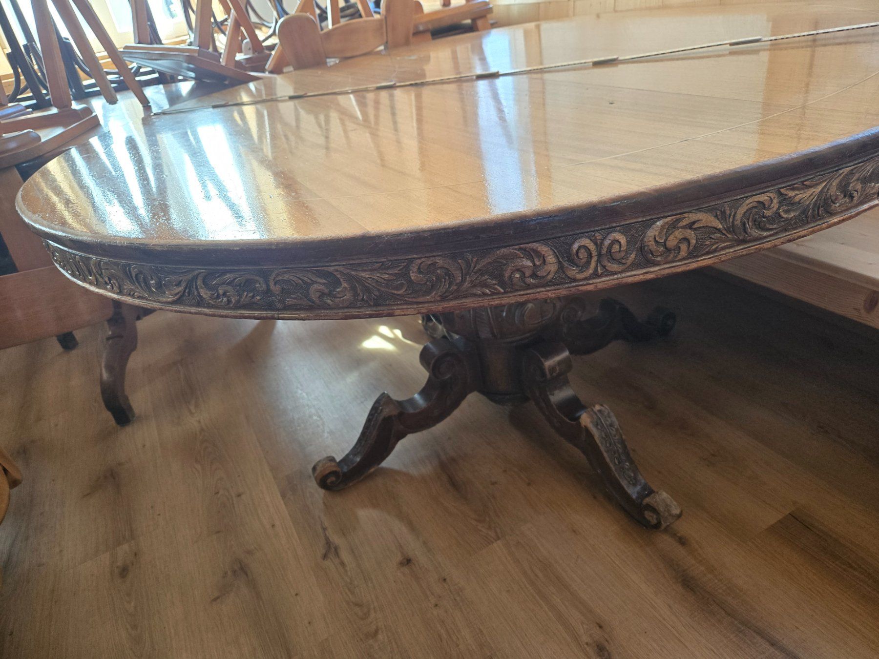 Tables: Tisch rund Restaurant – D'occasion à Galgenen par gemu3 1