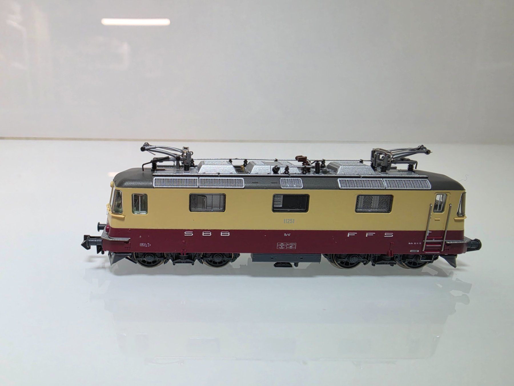 Fleischmann Modellini di ferrovie: Fleischmann SBB TEE 732470 DCC Sound – Nuovo e nell'imballaggio originale da Neuenhof venduto da ludovicco 1