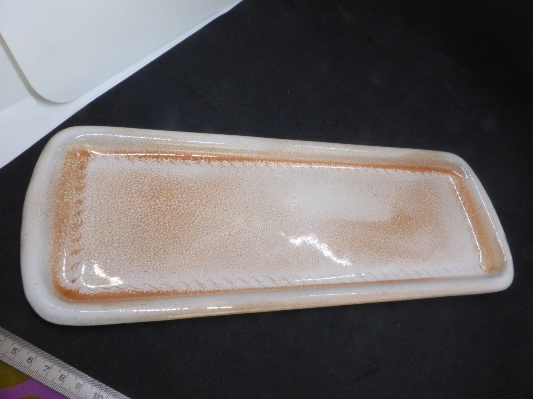 Servierplatten: Plat à cake signé ATCH Thierry et Chantal Robert en grès – Gebraucht aus Porrentruy von Kim017 7