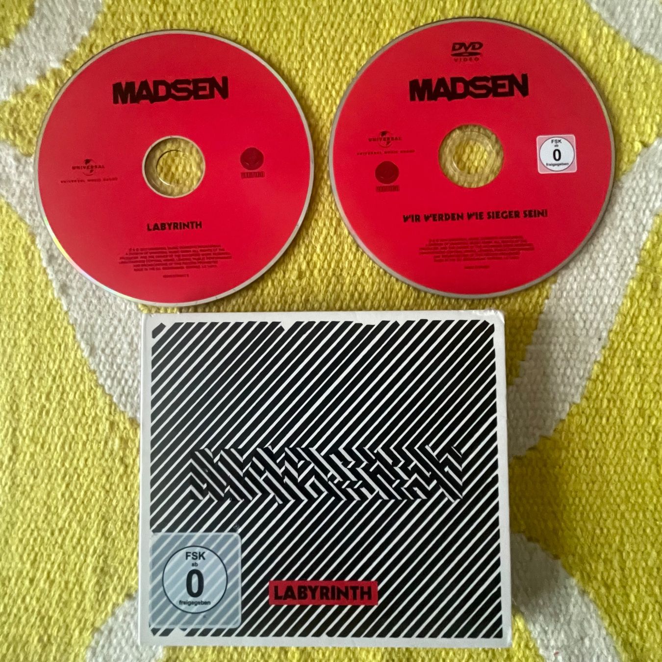CDs: MADSEN-CD+DVD LABYRINTH (DIGIPACK) – Gebraucht aus Rorschacherberg von CD-Roli