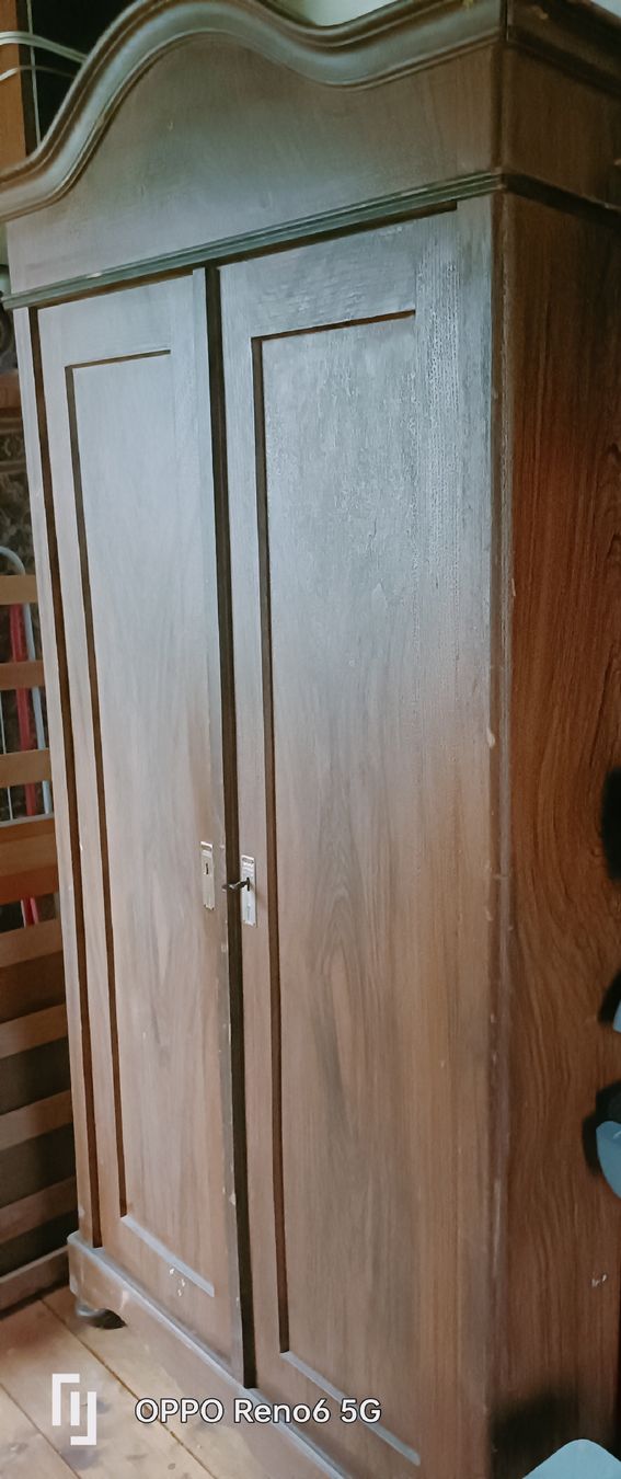 Armoires: Alter Schrank  – D'occasion à Wattenwil par Espressi5 3