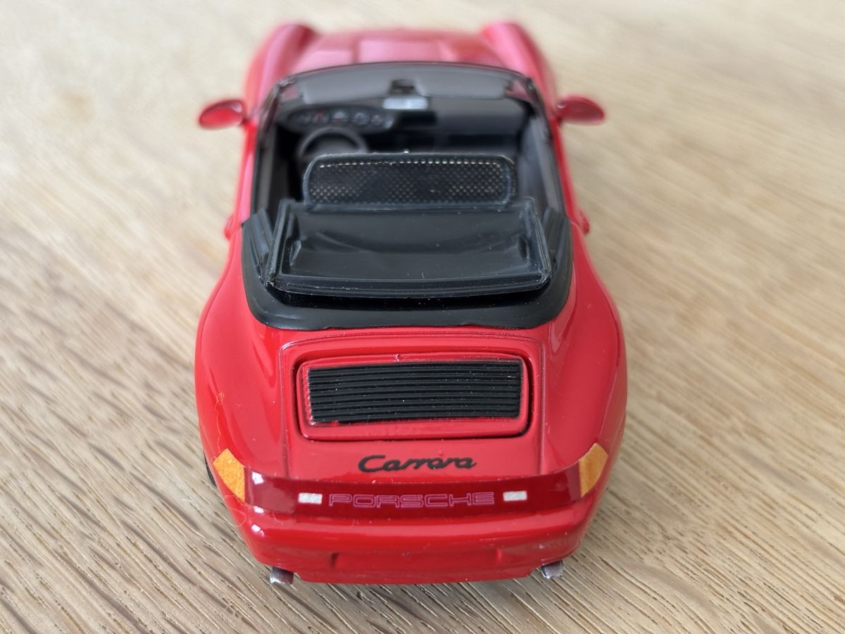 Porsche Modellini d'auto: 1 Porsche 911**Cabriolet**1:43** – Usato da Volketswil venduto da Car6 4
