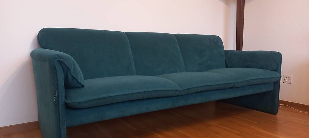 Divani: Blaue sofa – Usato da Untersiggenthal venduto da eng_66bj