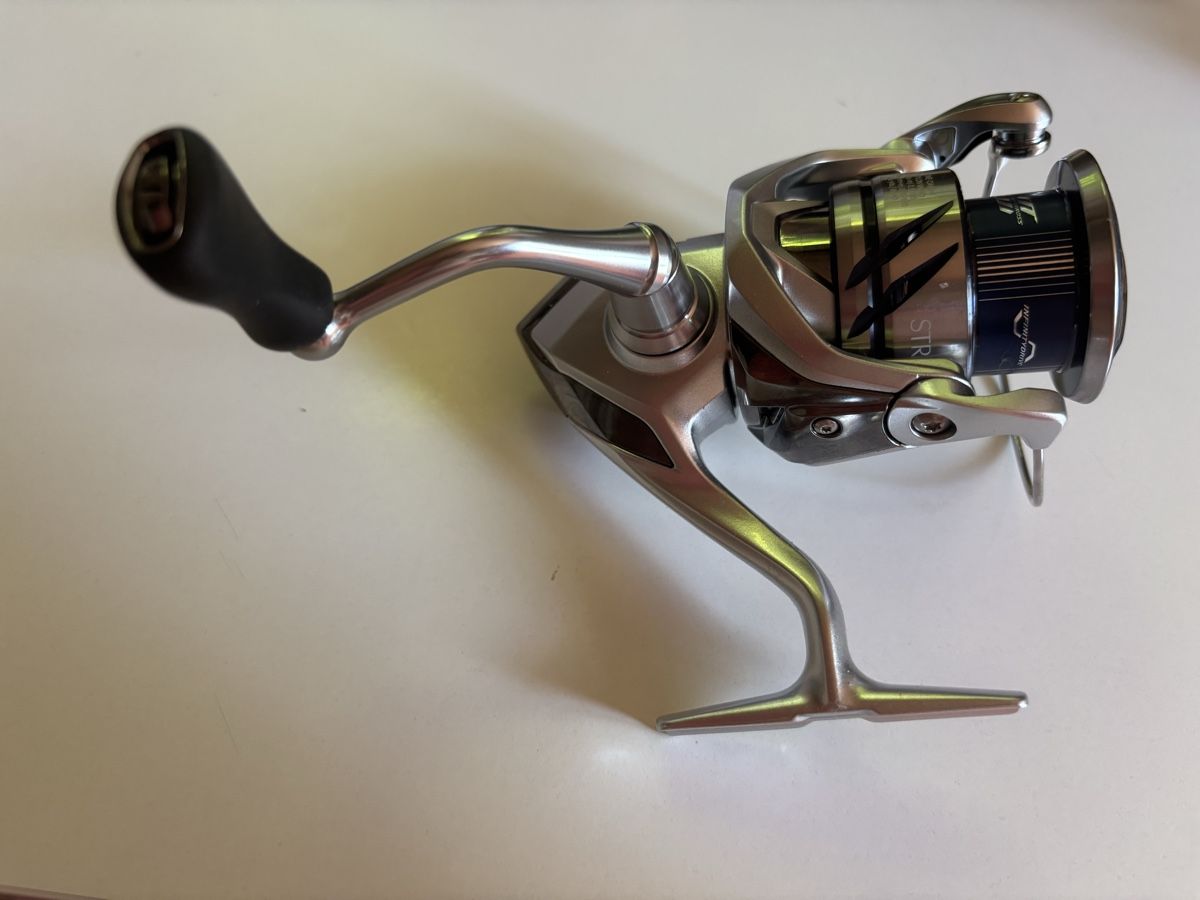Shimano Tamburi & Mulinelli: ABSOLUT NEUE  SHIMANO  STRADIC  2500 – Nuovo (secondo la descrizione) da Niederbipp venduto da PIKE73