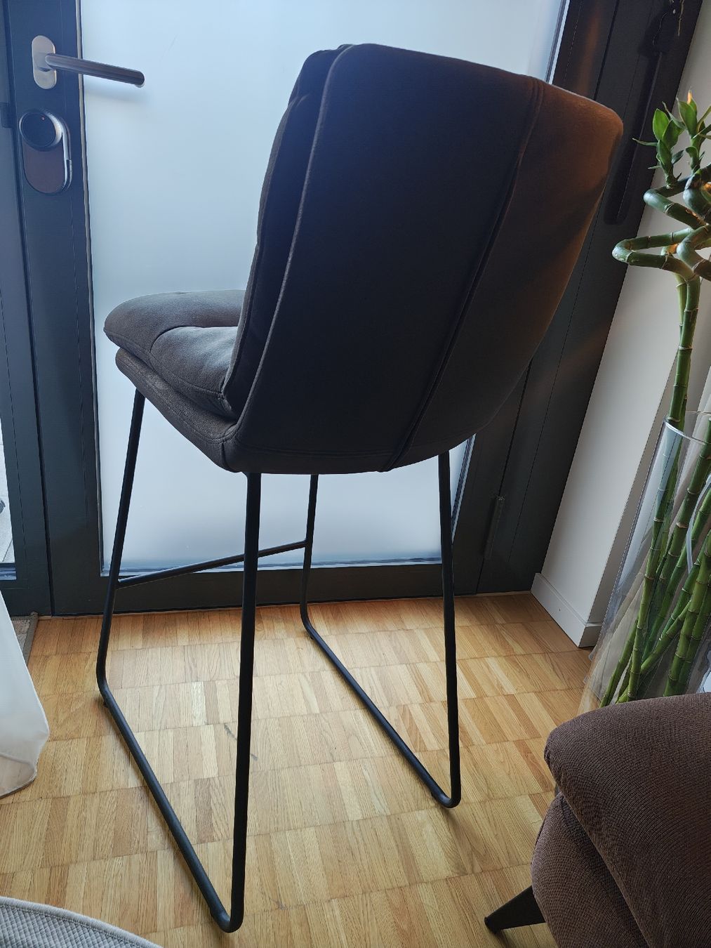 Mömax Hocker: 4x Barhocker anthrazit mit Metallgestell – Gebraucht aus Regensdorf von MBerri 2