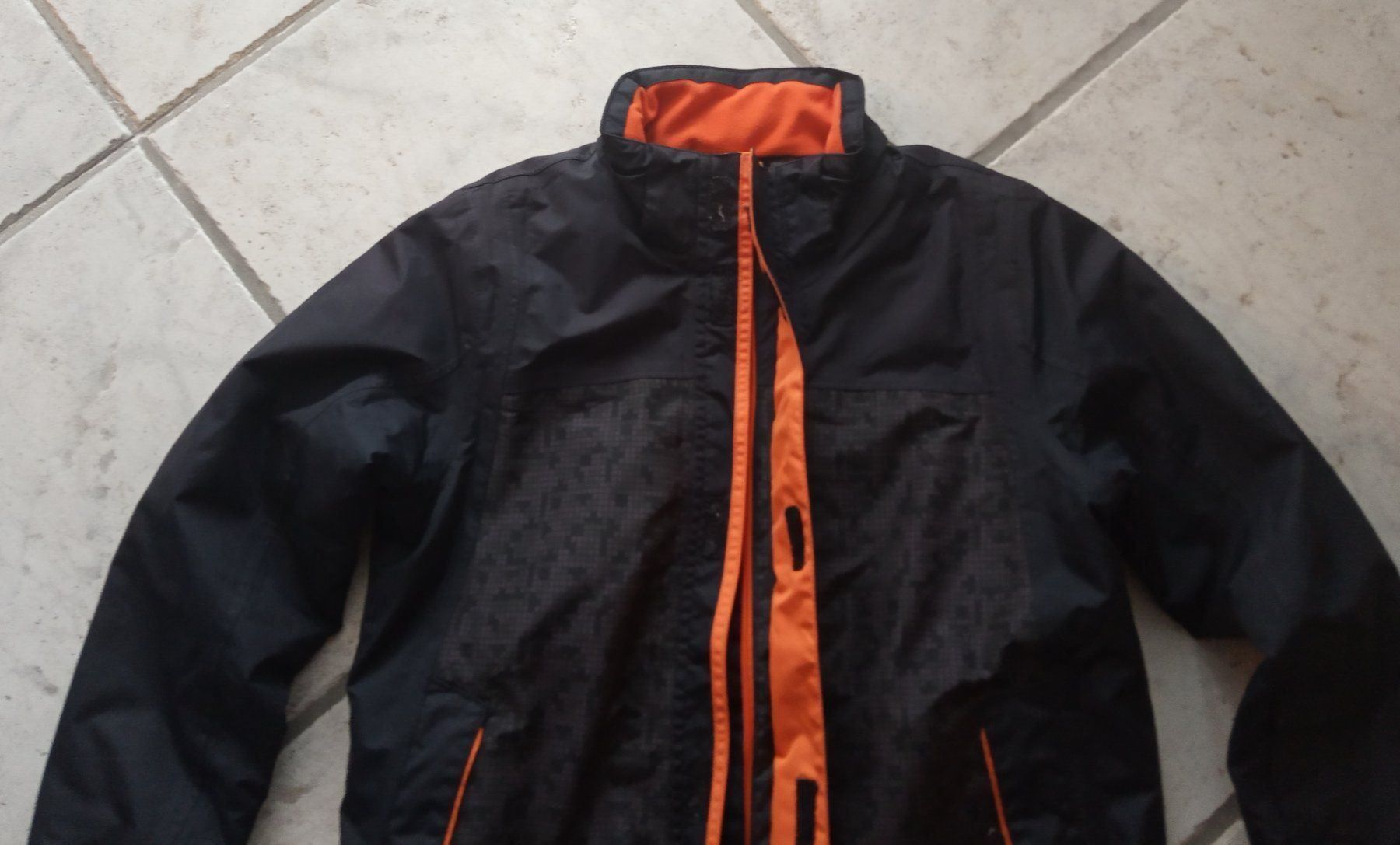 Jacken & Mäntel: Jungen Winterjacke 146/152 – Gebraucht aus Chur von Rodanisa 2