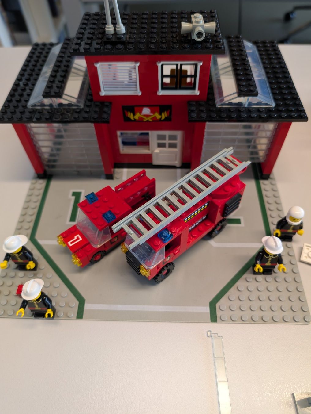 Lego Jeux de construction: Lego Eisenbahn 12v diverses Material! – D'occasion à Maseltrangen par Simbi73 3