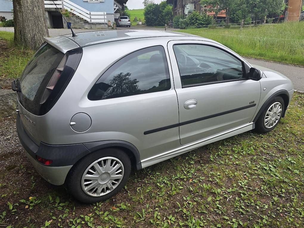 Automobili: Opel Corsa 1.8 GSI Irmscher  – Usato da Rickenbach LU venduto da 4dara 1