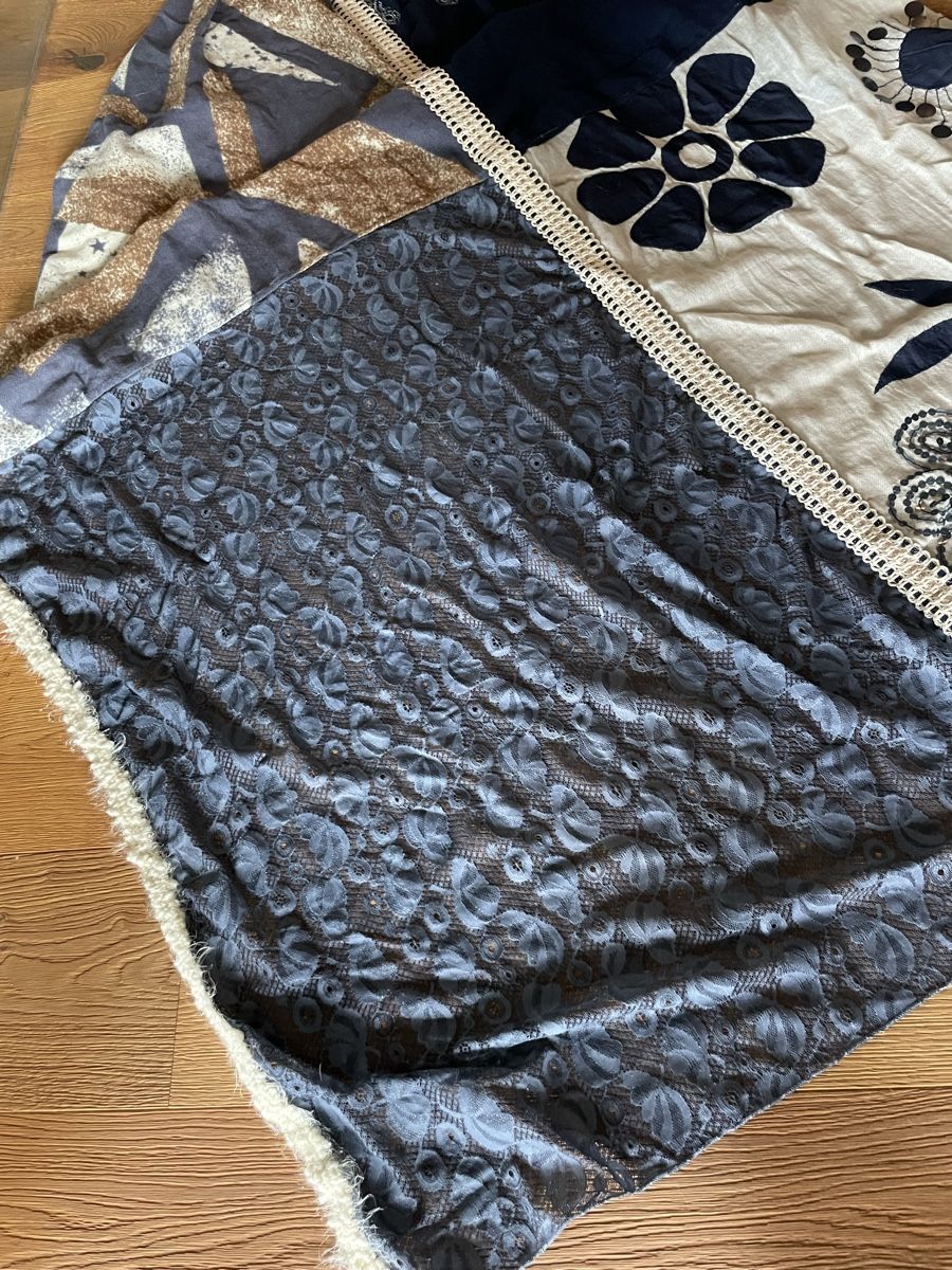 Foulards & écharpes: Design Tuch – Neuf (Voir description) à Weggis par Taltosangi 4