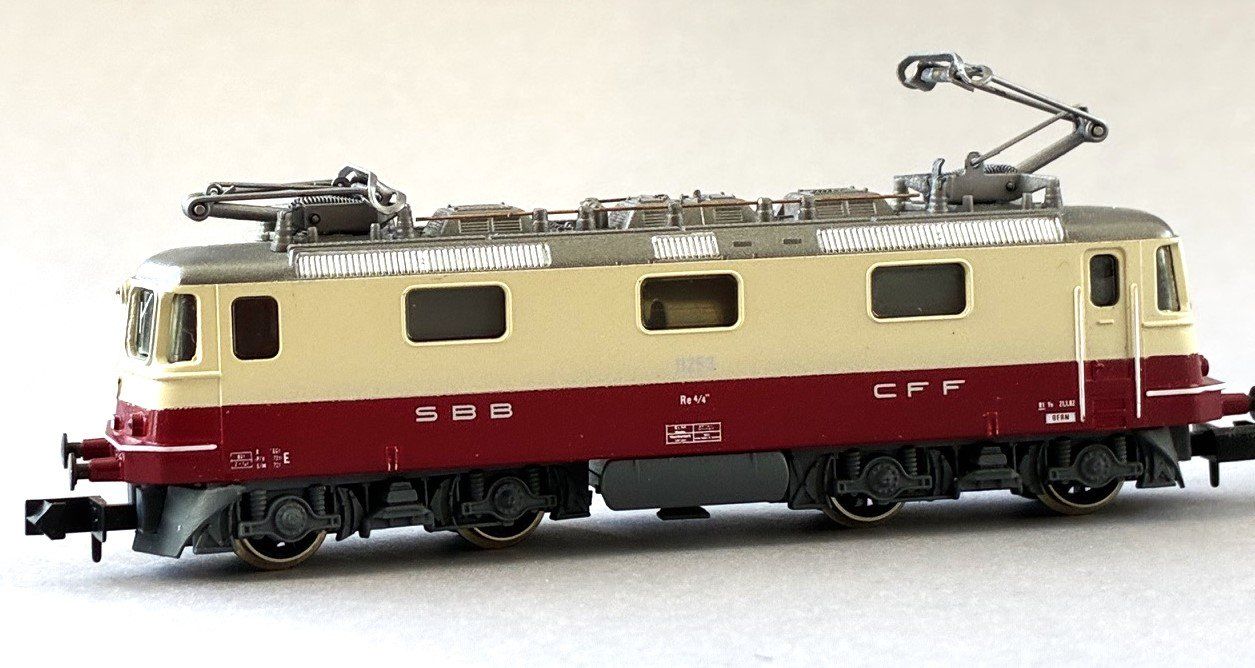 Arnold Modelleisenbahnen: Arnold 2416 SBB Re 4/4'' TEE 11253 – Neu und originalverpackt aus Derendingen von FischertraiNs 1