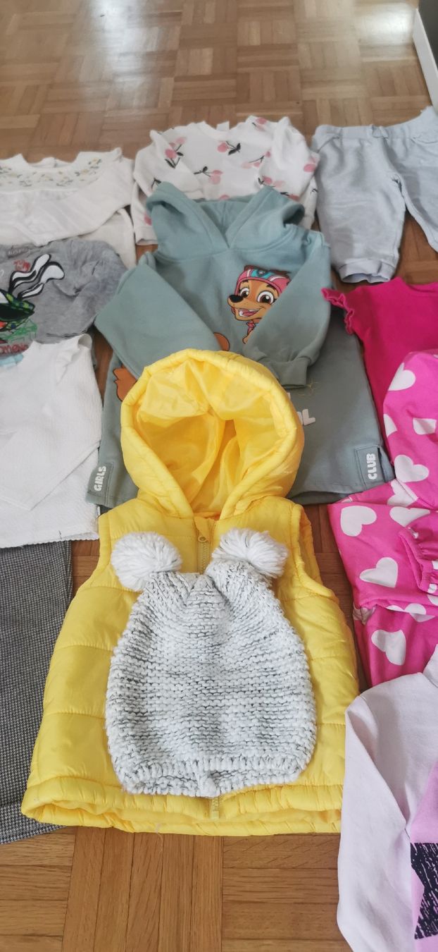 Lotti & Set di vestiti: Kleiderpacket Gr 80-86 – Usato da Winterthur venduto da Katyakaterina 5