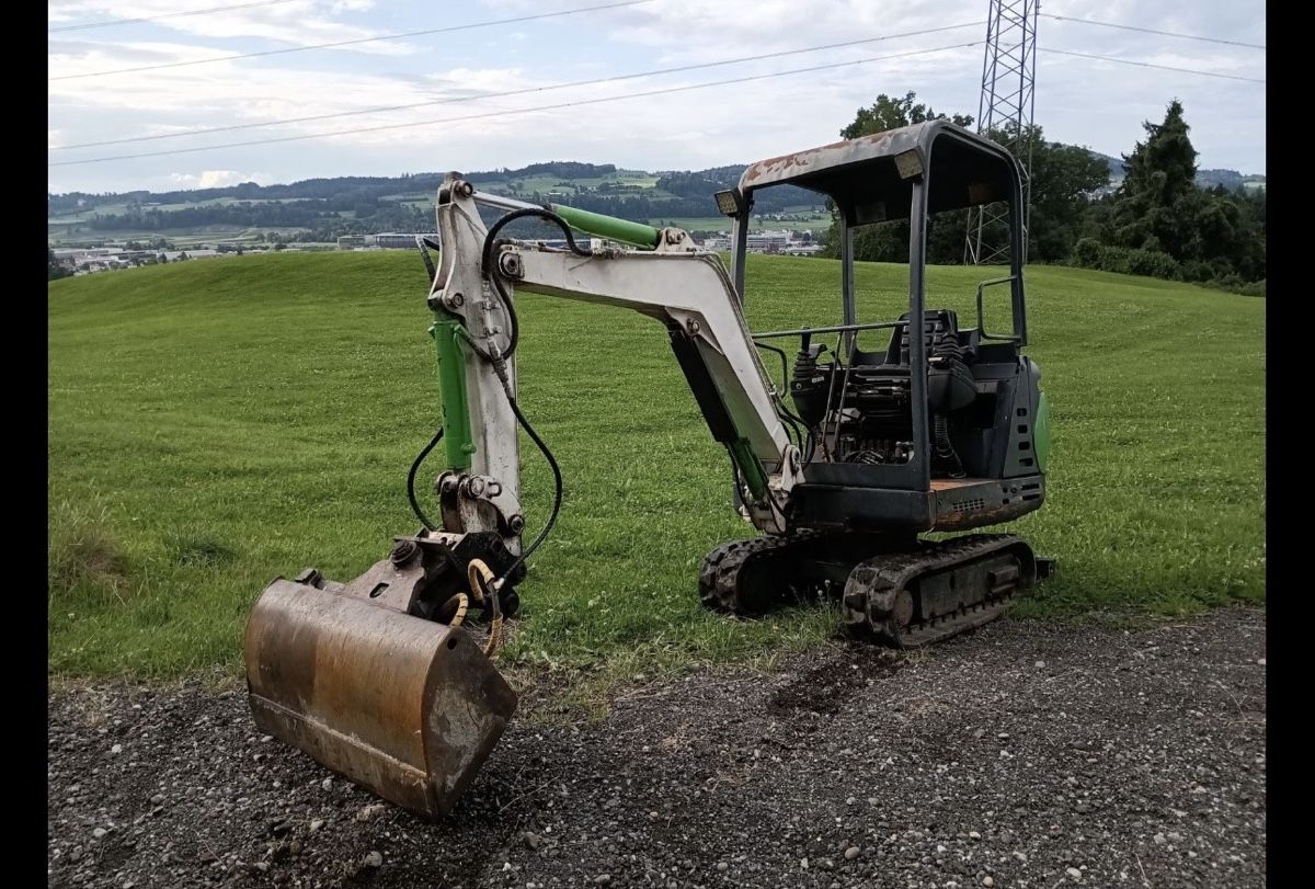 Escavatori: Occasion Minibagger Hanix  – Usato da Brüttisellen venduto da ram_7n5n 2